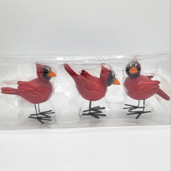 3 Judgemental Cardinals Carved Christmas Decor New - Picture 2 of 5